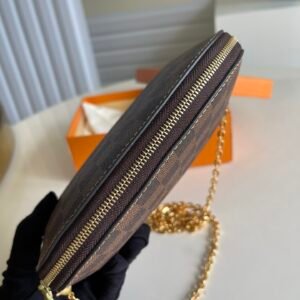 Louis Vuitton Cosmetic Pouch & Chain Bag M47515-17*12*6CM