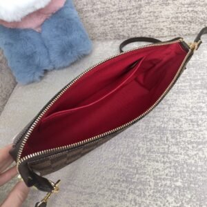 Louis Vuitton Pochette Accessoires-24x14x4CM