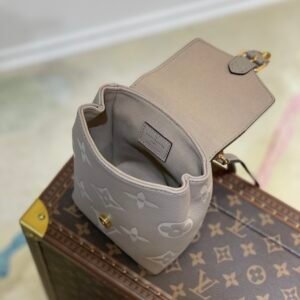 ewrewrwe_2_.jpg Louis Vuitton By The Pool Backpack M80738-13*19*8CM
