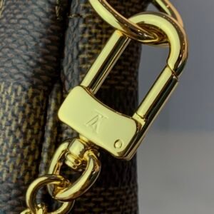 Louis Vuitton Pochette Accessoires-15.5*4*10.5CM