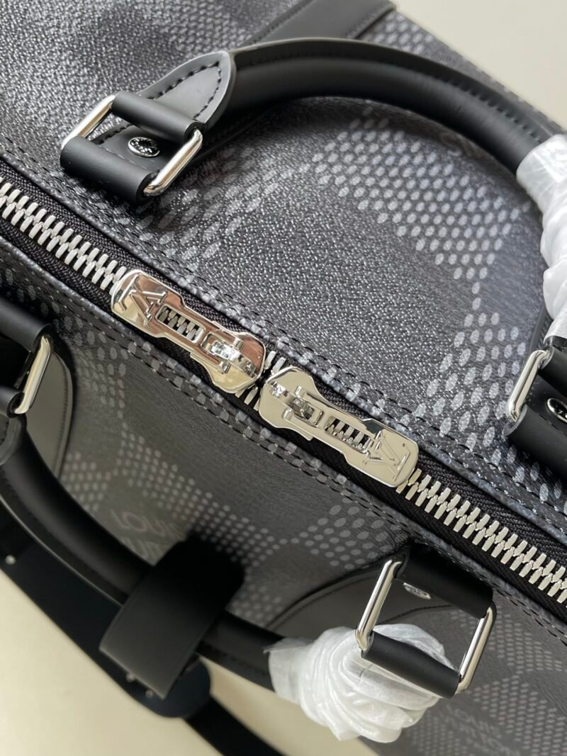 Louis Vuitton Keepall 50