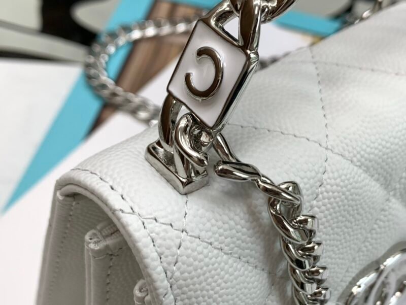 CHANLE Vintage Chain Bag-13*9.5*6CM