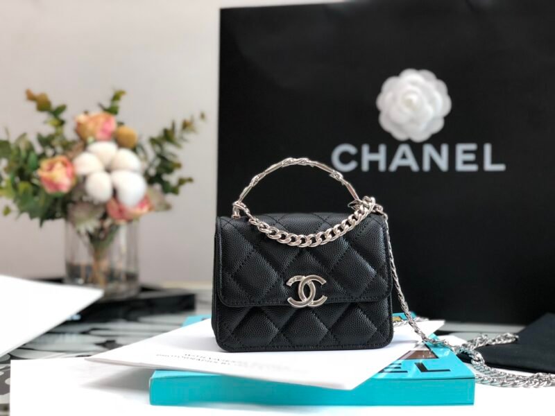 CHANLE Vintage Chain Bag-13*9.5*6CM