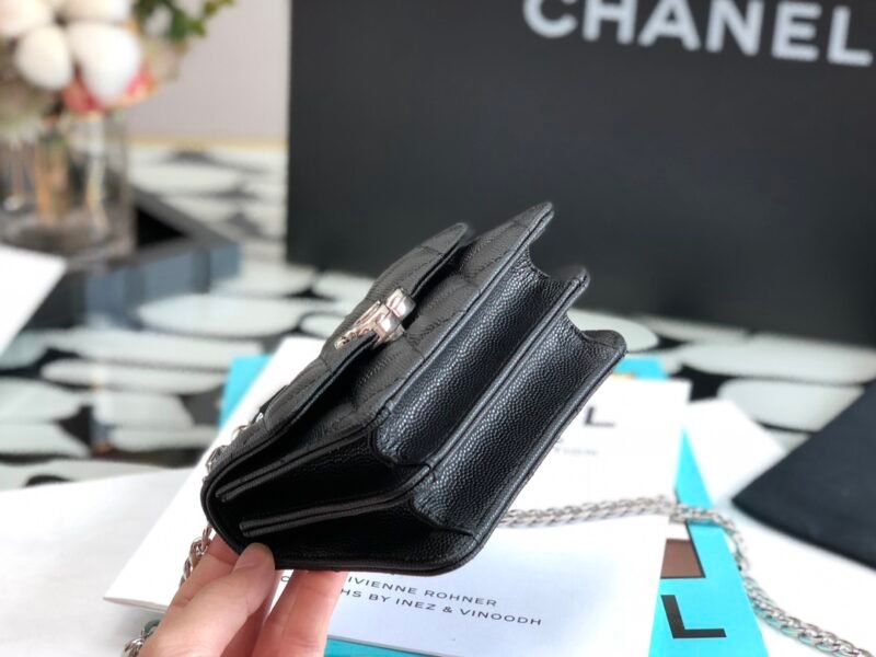 CHANLE Vintage Chain Bag-13*9.5*6CM