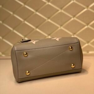 Louis Vuitton Montaigne BB-29*20*13CM
