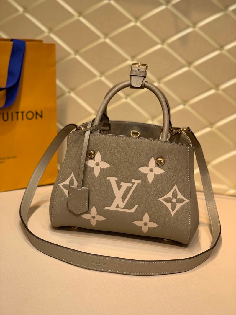 Louis Vuitton Montaigne BB-29*20*13CM