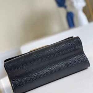 Louis Vuitton Twist MM-23*18*8CM