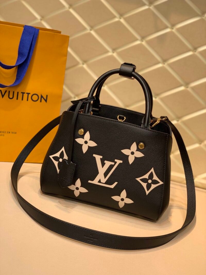 Louis Vuitton Montaigne BB-29*20*13CM