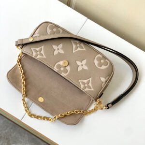 Louis Vuitton Wallet on Chain Ivy-23.5 x 12.0 x 4.3 CM