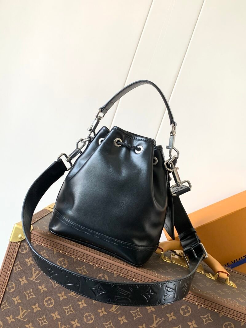 Louis Vuitton Noé Cargo-M13985-24 x 16 x 22CM