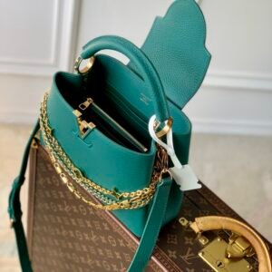 Louis Vuitton Capucines BB-M21164-27*18*9CM