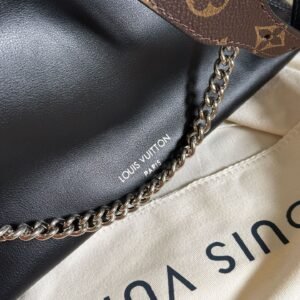 LOUIS VUITTON CARRYALL DARK PM 33*23*15cm