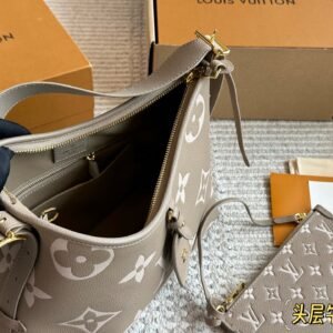 LOUIS VUITTON CARRYALL PM CarryAll PM 29*22cm