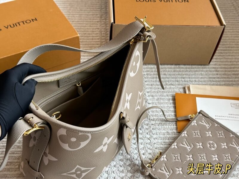 LOUIS VUITTON CARRYALL PM CarryAll PM 29*22cm