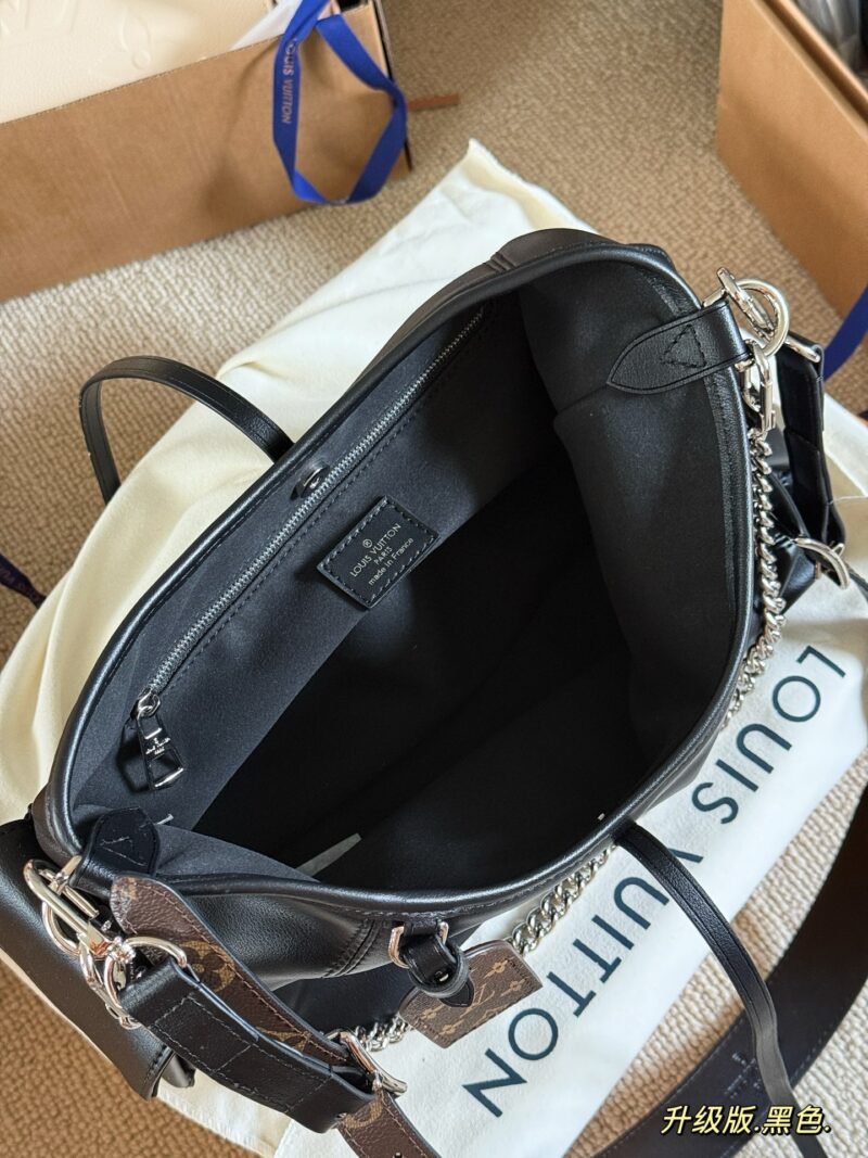 LOUIS VUITTON CARRYALL DARK PM 33*23*15cm