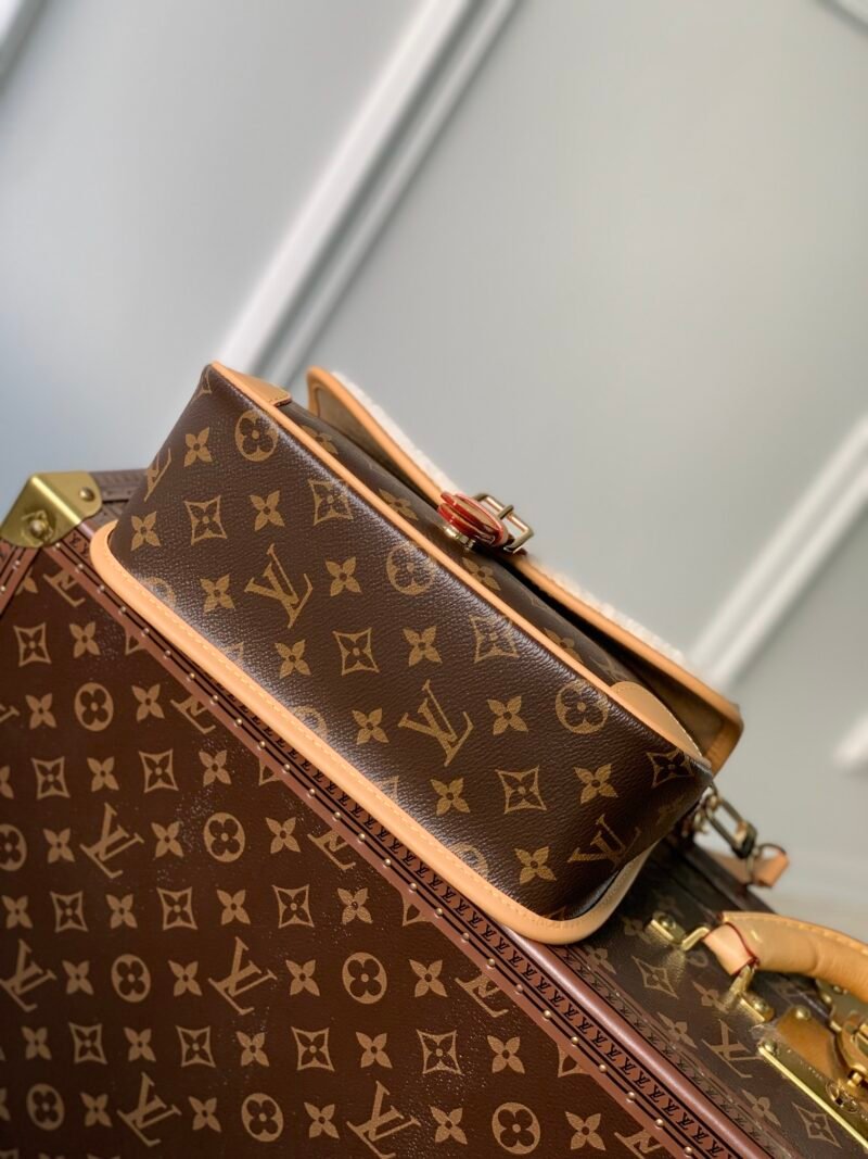 Louis Vuitton Diane Handbags-25*9*15CM