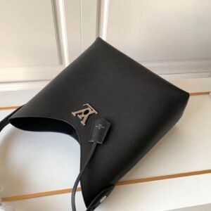 Louis Vuitton Lock Me Hobo-29.5*34*16CM