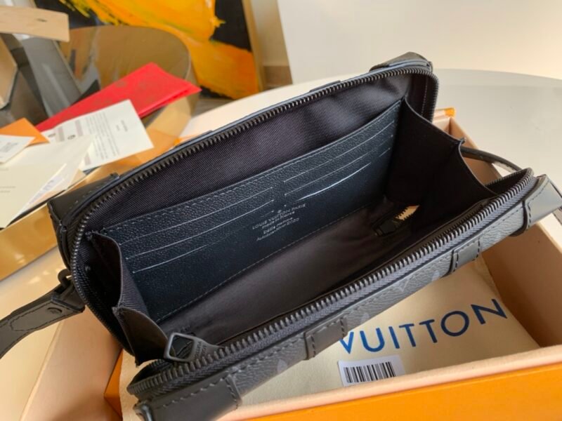 LV Soft Trunk Wallet-22.5*14*5CM
