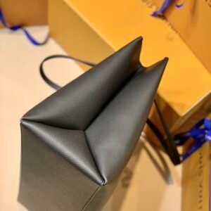 Louis Vuitton Lockme Handbags M57345-42*28*15CM