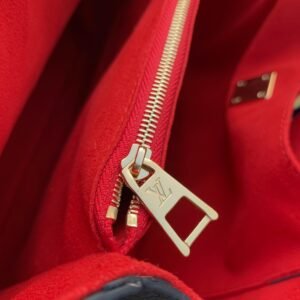 Louis Vuitton Lockme Handbags M57345-42*28*15CM