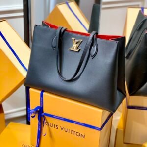 Louis Vuitton Lockme Handbags M57345-42*28*15CM
