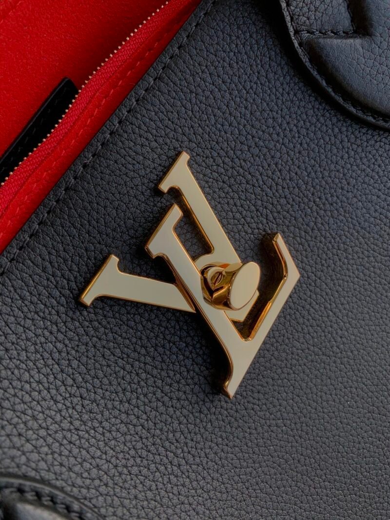 Louis Vuitton Lockme Handbags M57345-42*28*15CM