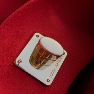 Louis Vuitton Lockme Handbags M57345-42*28*15CM