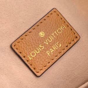 Louis Vuitton Lockme Bucket-20*13*22CM