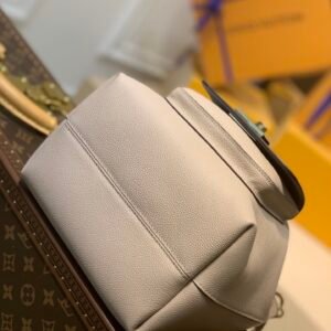 Louis Vuitton Lockme Bucket-20*13*22CM