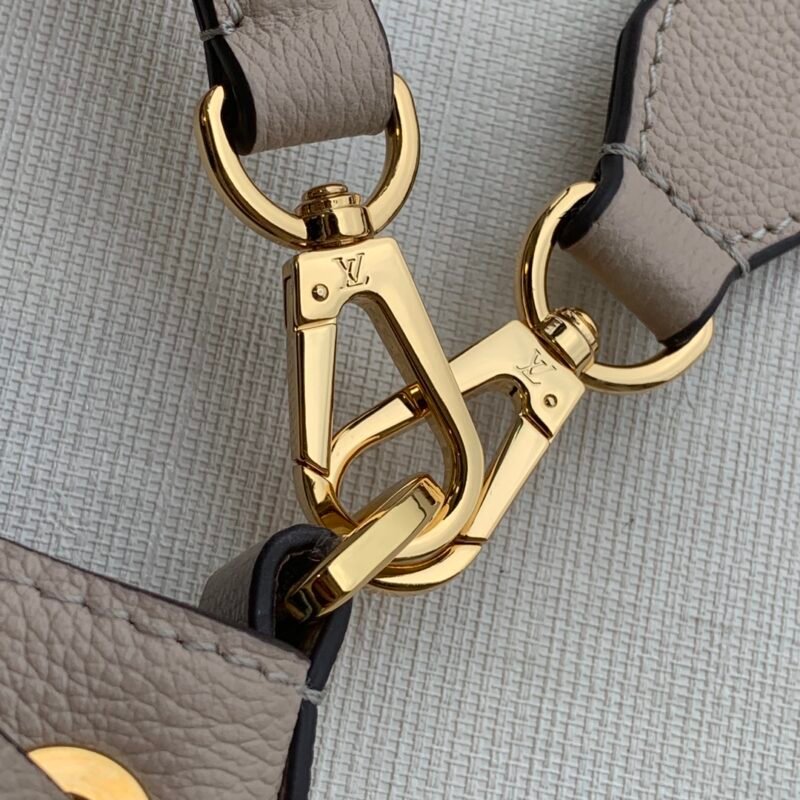 Louis Vuitton Lockme Bucket-20*13*22CM