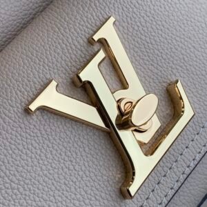 Louis Vuitton Lockme Bucket-20*13*22CM