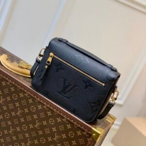 Louis Vuitton Pochette Metis Handbags-25*19*7CM