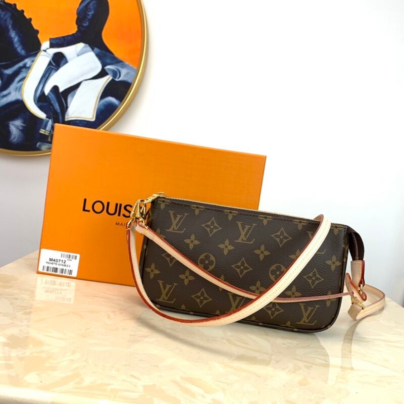 Louis Vuitton Pochette Accessoires-21*13*3CM
