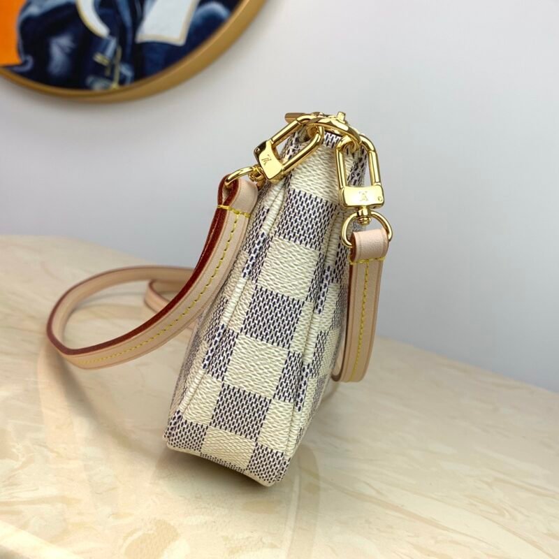 Louis Vuitton Pochette Accessoires-21*13*3CM