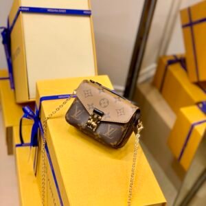 Louis Vuitton Micro Metis Handbags-14*11* 3.5 CM