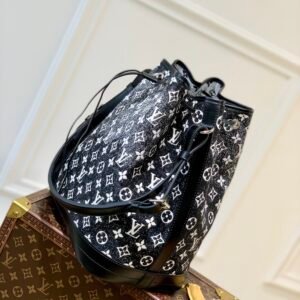 Louis Vuitton Petit Noé -25*28.5*20CM