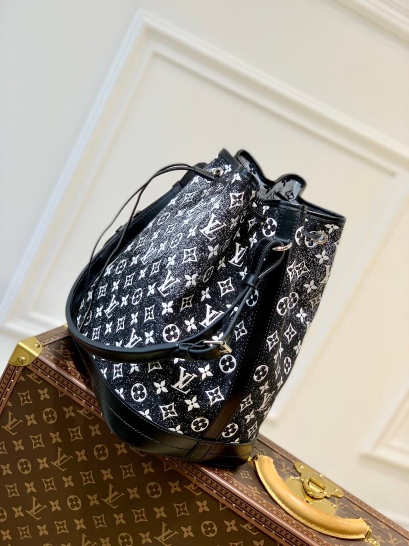 Louis Vuitton Petit Noé -25*28.5*20CM