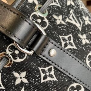 Louis Vuitton Petit Noé -25*28.5*20CM