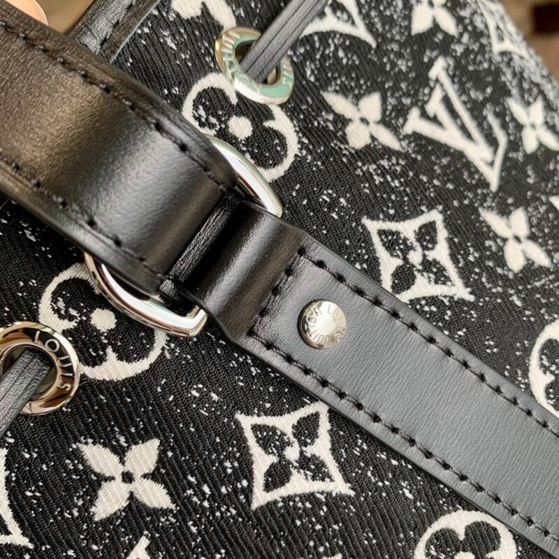 Louis Vuitton Petit Noé -25*28.5*20CM