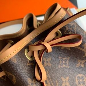 lvbag-1243383rewrew_1_.jpg Louis Vuitton NéoNoé Bucket Bag -24 x 22 x 15CM