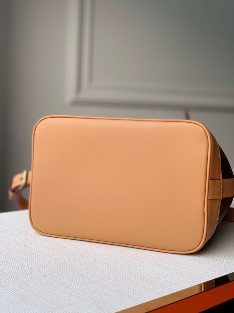 lvbag-1243383rewrew_4_.jpg Louis Vuitton NéoNoé Bucket Bag -24 x 22 x 15CM