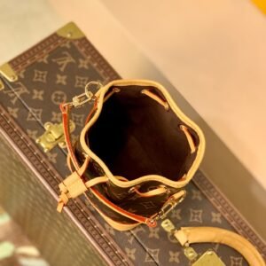 lvbag-12554333rewrwe_5_.jpg Louis Vuitton Nano Noé-13*16*10CM