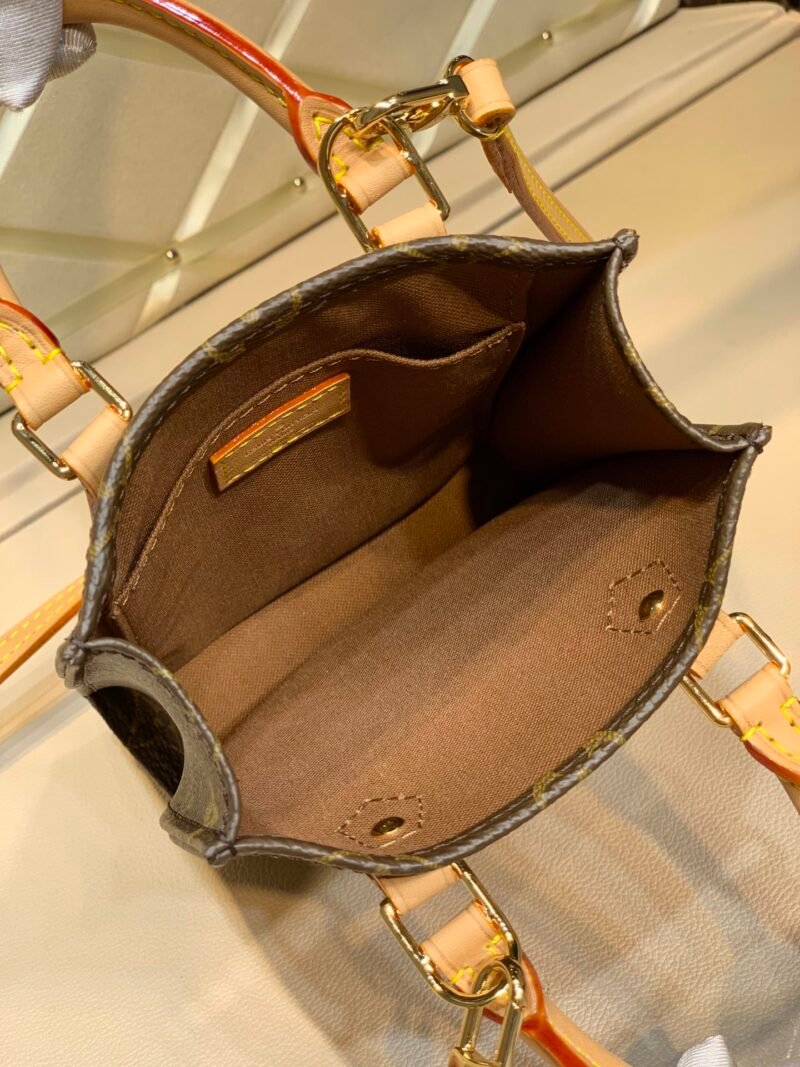 Louis Vuitton Petie Sac Plat Tote-17*14*5.5CM