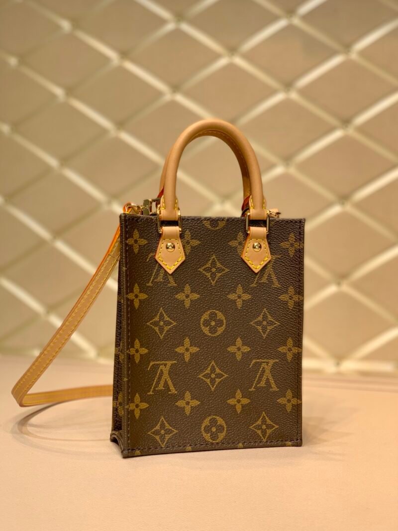 Louis Vuitton Petie Sac Plat Tote-17*14*5.5CM