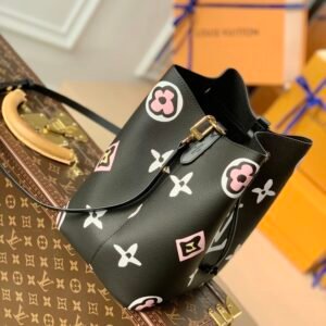 lvbag-1543325erewrwe_7_.jpg Louis Vuitton Wild at Heart NéoNoé Bucket Bag -26X22X27CM