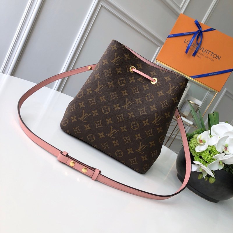 Louis Vuitton NéoNoé Bucket Bag -26X22X27CM