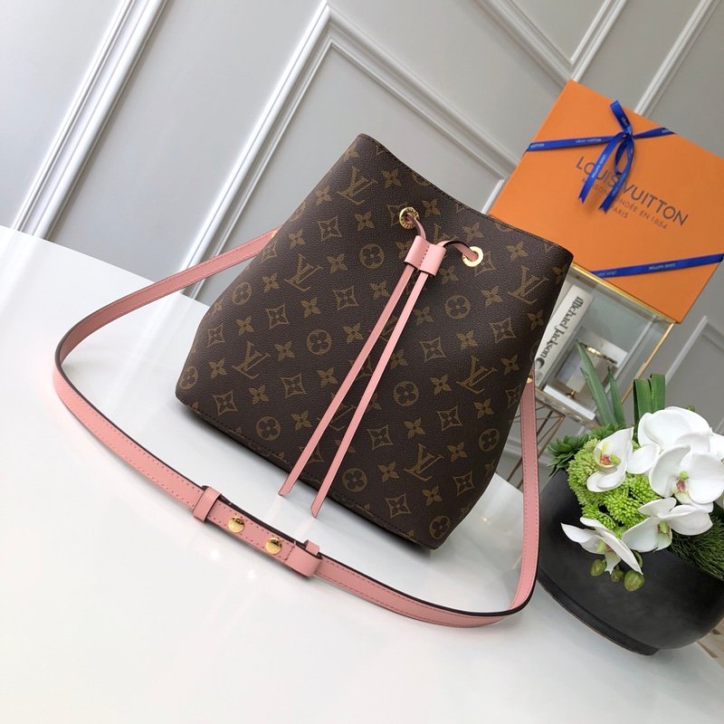 Louis Vuitton NéoNoé Bucket Bag -26X22X27CM