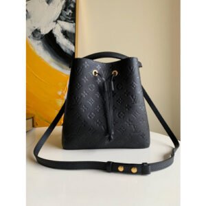 lvbag-15435rewrwe_1_.jpg Louis Vuitton Wild at Heart NéoNoé Bucket Bag -26X22X27CM
