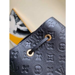 lvbag-15435rewrwe_3_.jpg Louis Vuitton Wild at Heart NéoNoé Bucket Bag -26X22X27CM