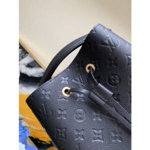 lvbag-15435rewrwe_4_.jpg Louis Vuitton Wild at Heart NéoNoé Bucket Bag -26X22X27CM